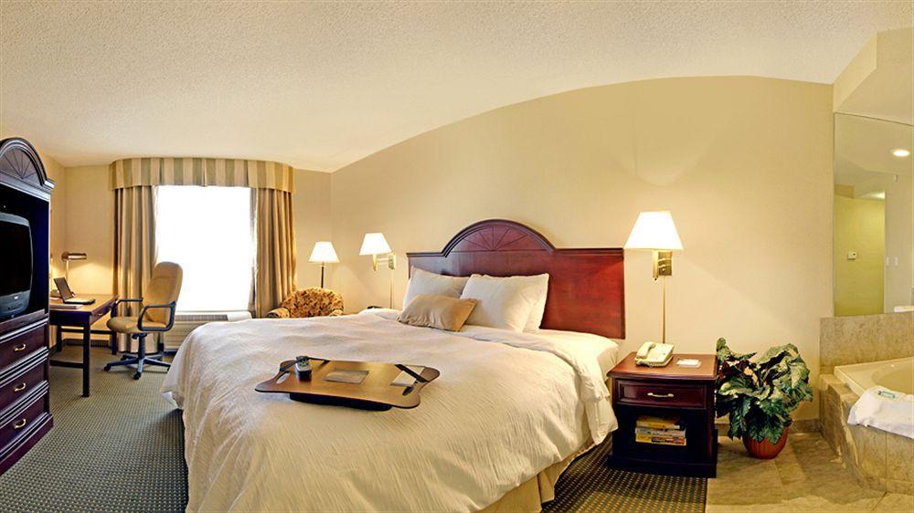 Hampton Inn Toronto-Mississauga West Exteriér fotografie
