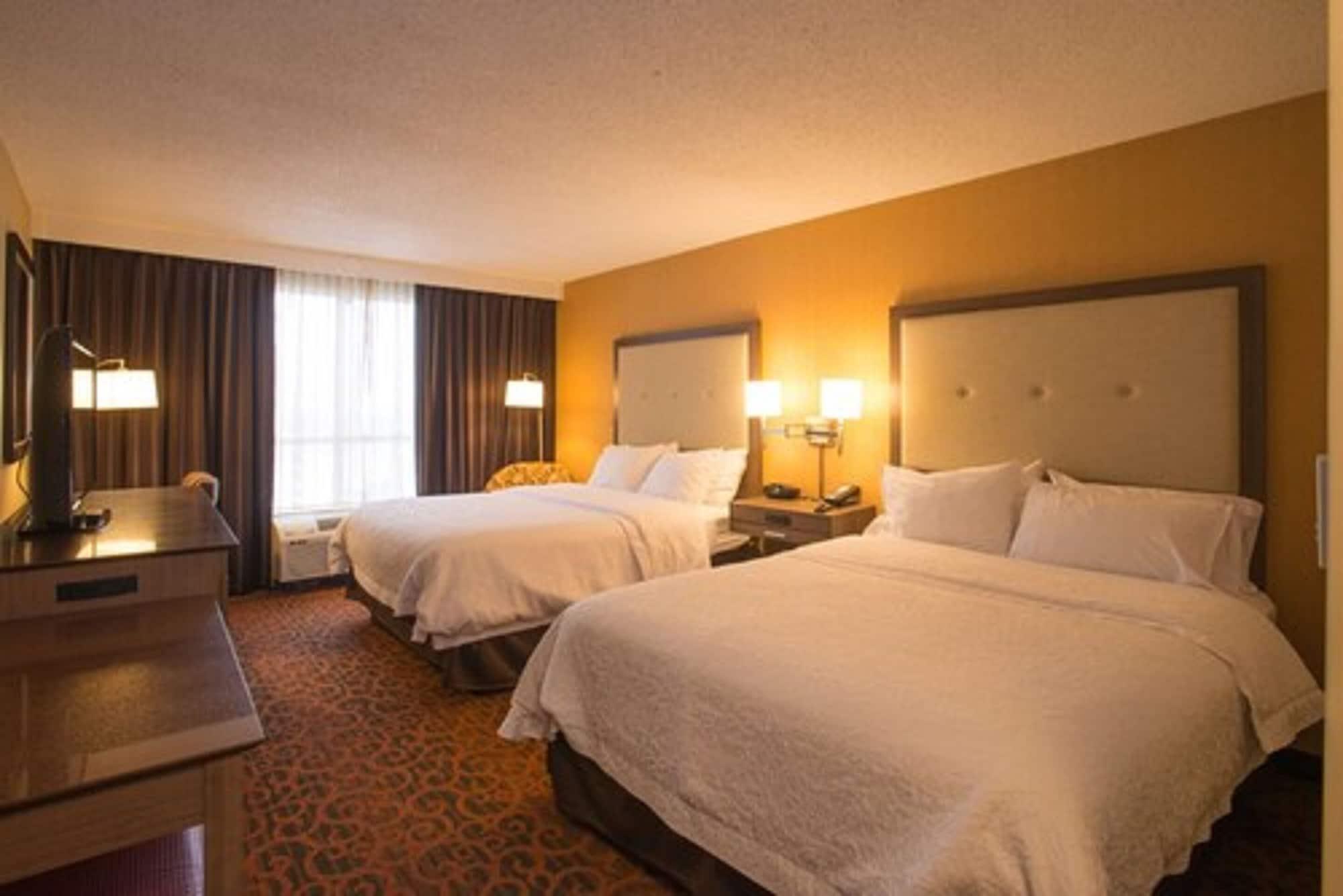 Hampton Inn Toronto-Mississauga West Exteriér fotografie