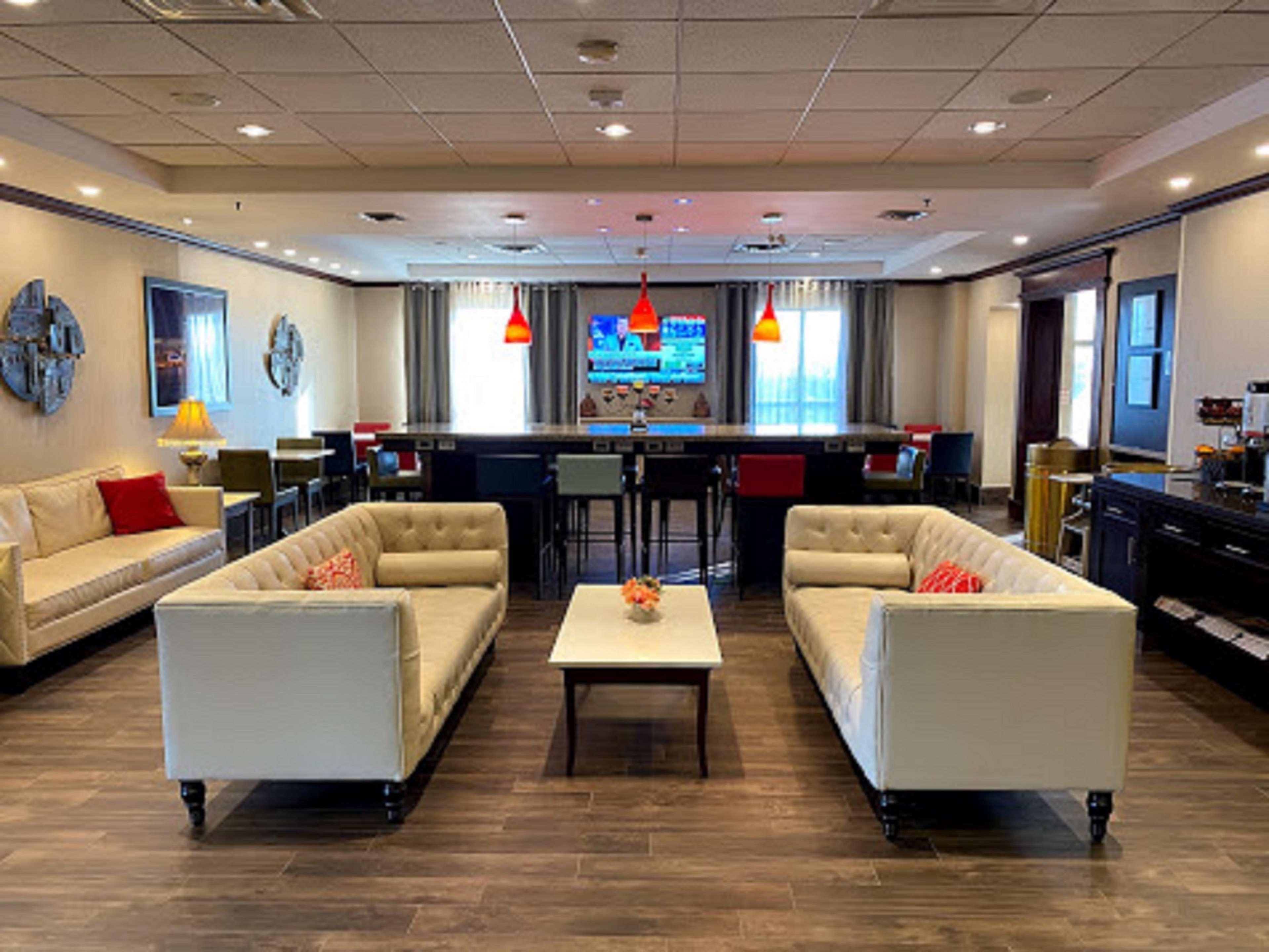 Hampton Inn Toronto-Mississauga West Exteriér fotografie